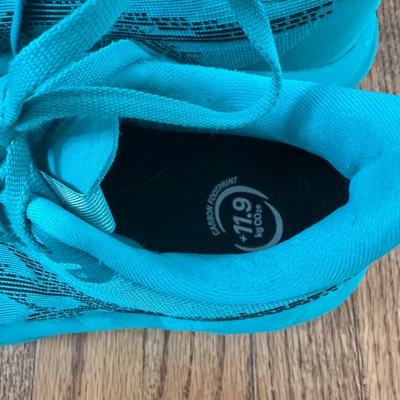 Asics Women's Novablast 5 Running Shoes - Size 7 (US) - Picture 7 of 9